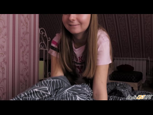 ❤️ Blondina îi suge adânc prietenei ei și primește spermă în gură ❌ at porn ro.xxxhdporn.ru ️❤